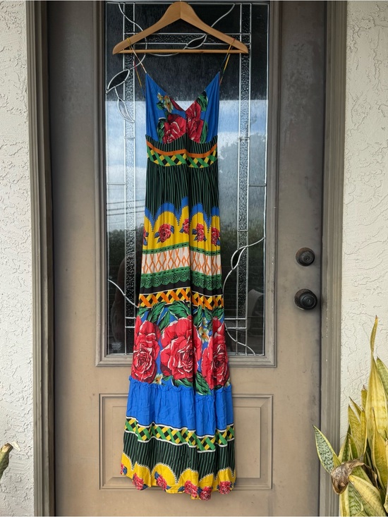 FARM Rio Dresses & Skirts - Farm Rio Floral Print Maxi Dress